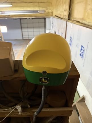 Image of John Deere StarFire 6000 Primary Image