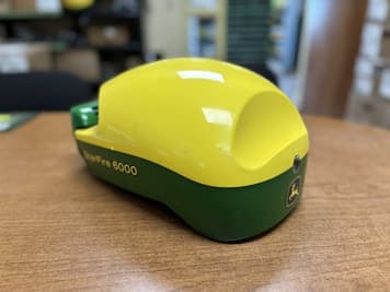 Main image John Deere StarFire 6000