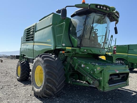 Image of John Deere T670 Image 0
