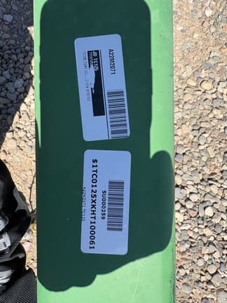 Image of John Deere TC125 equipment image 4