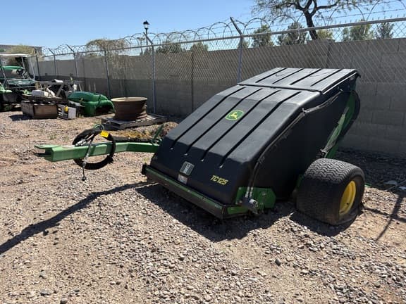 Image of John Deere TC125 equipment image 2