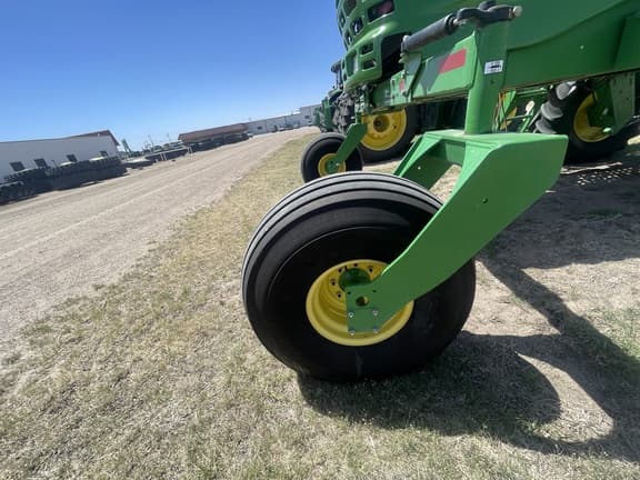 Image of John Deere W155 equipment image 4