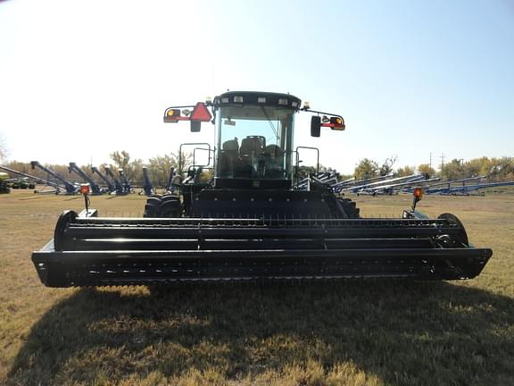 Image of John Deere W155 equipment image 1