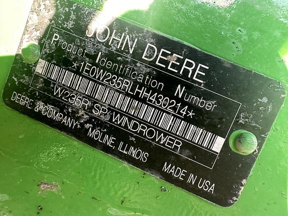 Image of John Deere W235 equipment image 4