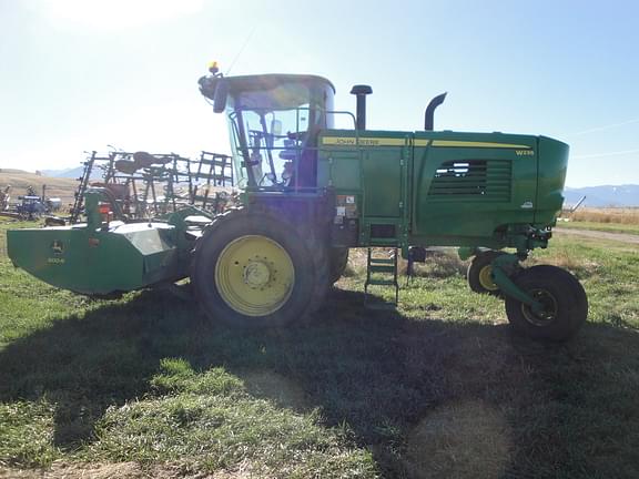 Image of John Deere W235 equipment image 3