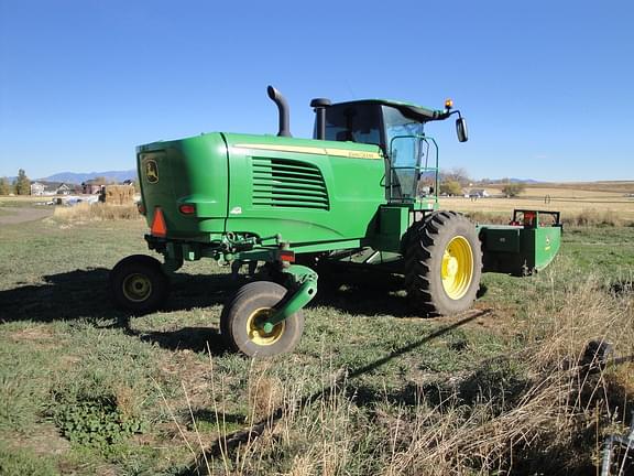 Image of John Deere W235 equipment image 1