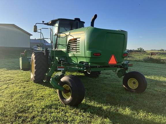 Image of John Deere W235 equipment image 4