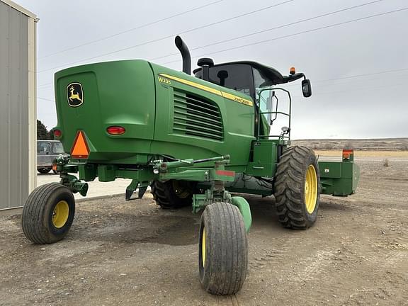 Image of John Deere W235 equipment image 2