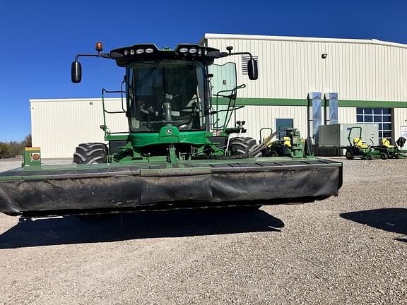 Image of John Deere W235 equipment image 1