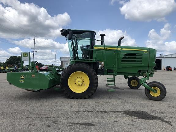 Image of John Deere W235 equipment image 1