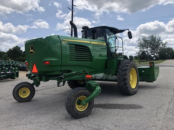 Image of John Deere W235 equipment image 4