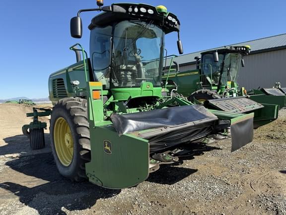 Image of John Deere W235 equipment image 3
