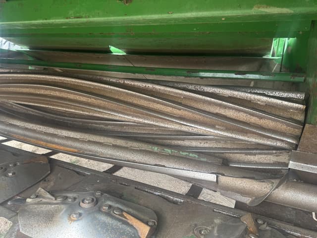 Image of John Deere W235R equipment image 2