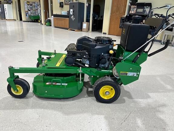 Image of John Deere WG32A equipment image 2