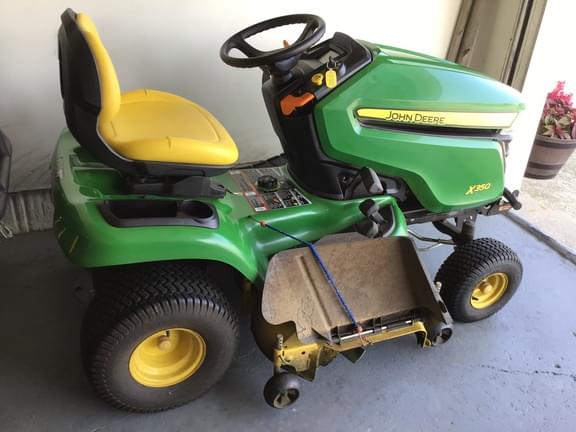 Image of John Deere X350 equipment image 1