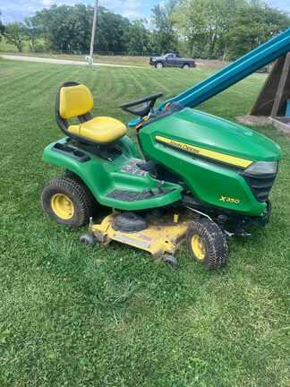 Image of John Deere X350 equipment image 1