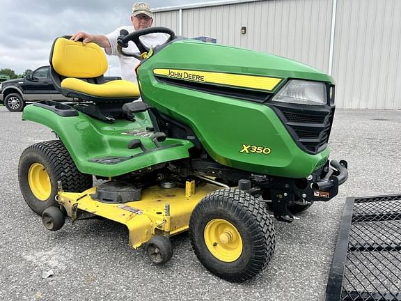 Image of John Deere X350 equipment image 1