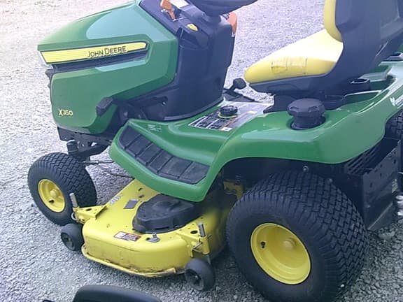 Image of John Deere X350 equipment image 3