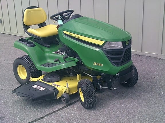 2017 John Deere X350 Equipment Image0