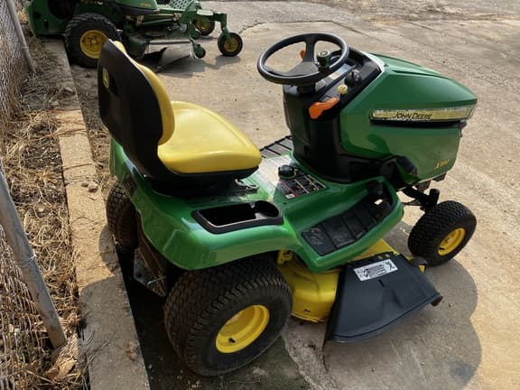 Image of John Deere X350 equipment image 2