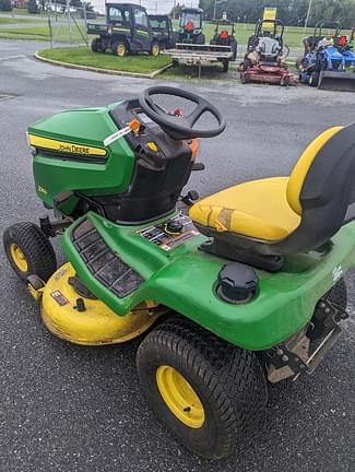 Image of John Deere X350 equipment image 3