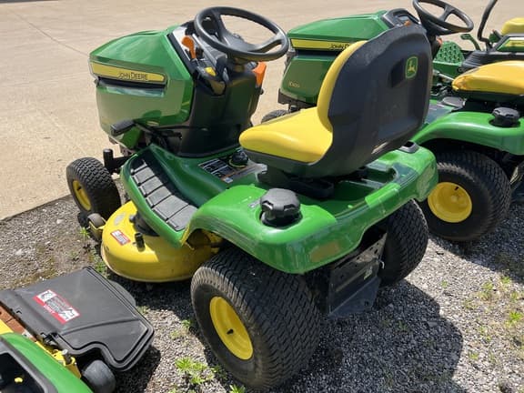 Image of John Deere X350 equipment image 4