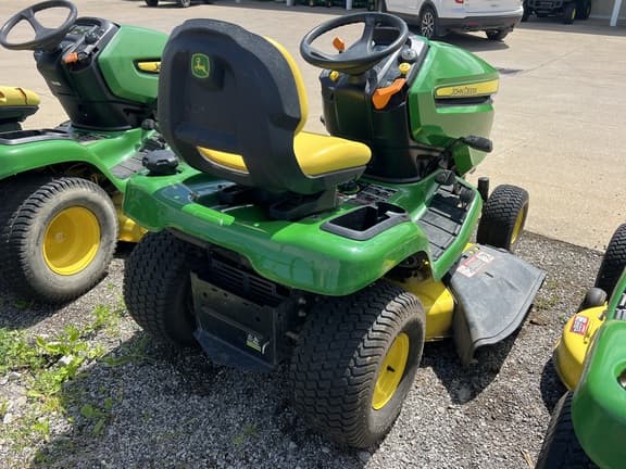 Image of John Deere X350 equipment image 3