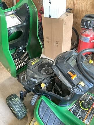 Image of John Deere X350 equipment image 3
