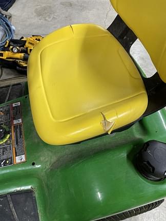 Image of John Deere X350 equipment image 3