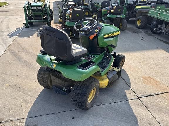 Image of John Deere X350 equipment image 3