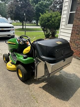 Image of John Deere X350 equipment image 2