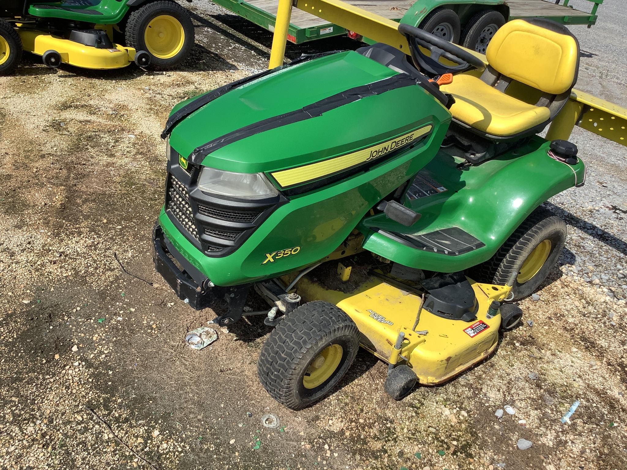 Main image John Deere X350