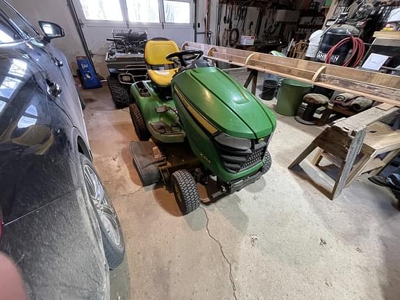 Image of John Deere X354 equipment image 1