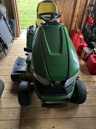 Image of John Deere X370 equipment image 2