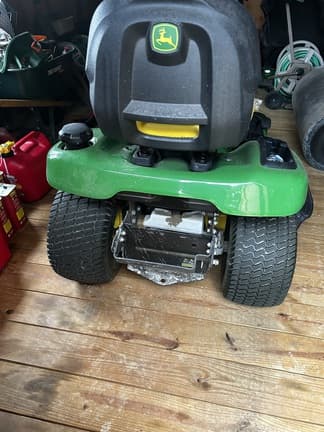 Image of John Deere X370 equipment image 1