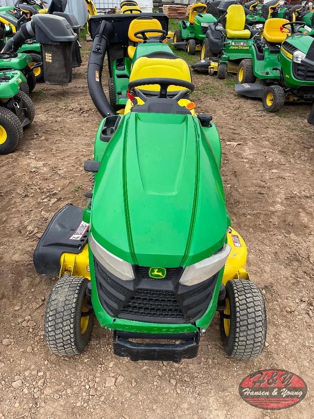 Image of John Deere X370 equipment image 3
