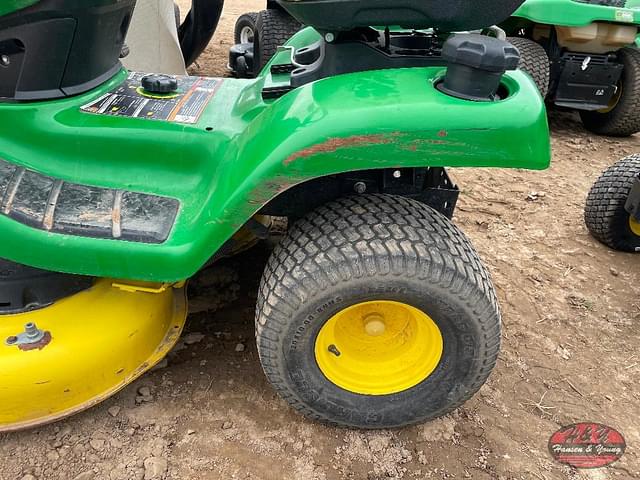 Image of John Deere X370 equipment image 2