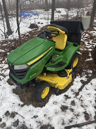 Image of John Deere X380 equipment image 1