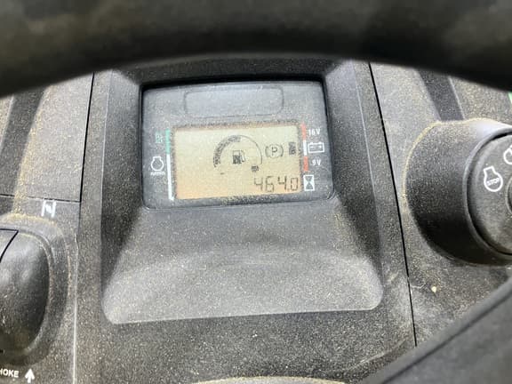 Image of John Deere X380 equipment image 4
