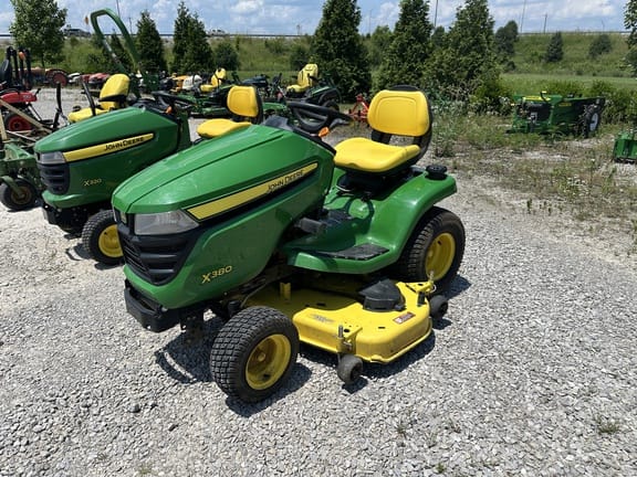 2017 John Deere X380 Equipment Image0