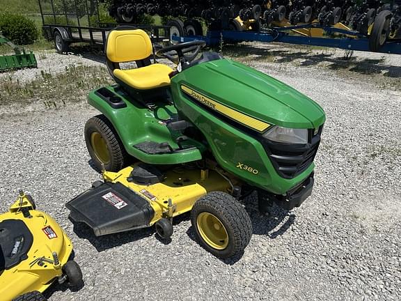 Image of John Deere X380 equipment image 4