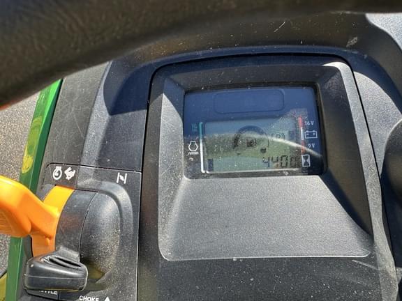 Image of John Deere X380 equipment image 3