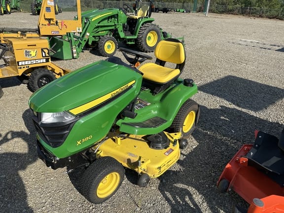 2017 John Deere X380 Equipment Image0