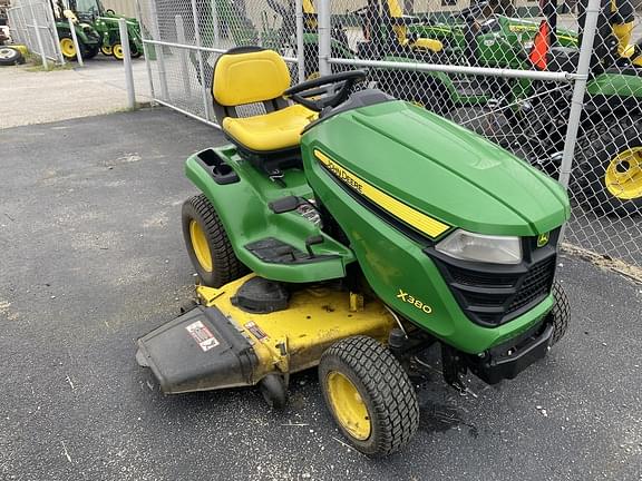 Image of John Deere X380 equipment image 2