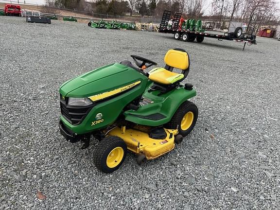 Image of John Deere X380 equipment image 1