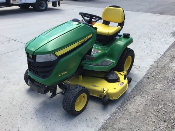 2017 John Deere X380 Equipment Image0