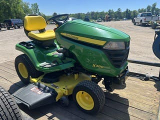 2017 John Deere X380 Equipment Image0