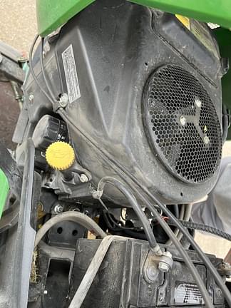 Image of John Deere X380 equipment image 4