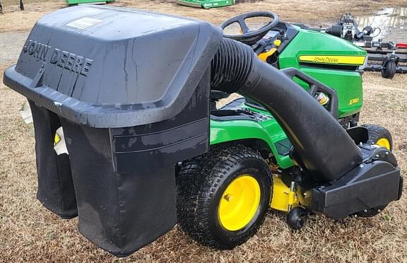 Image of John Deere X380 equipment image 3