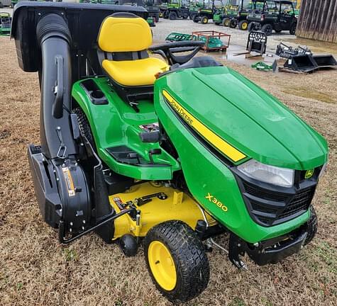 Image of John Deere X380 equipment image 1